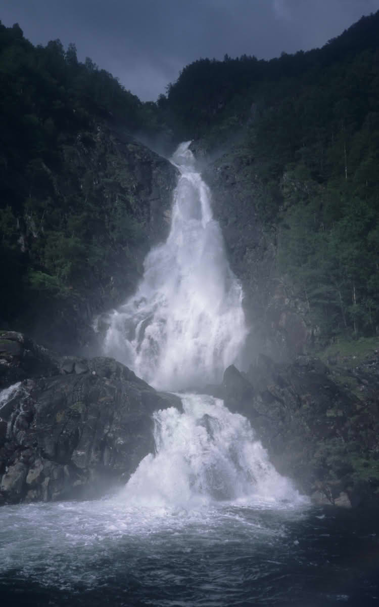 Lingvangsfossen.