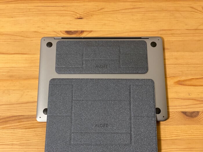 MOFT miniとMOFT比較