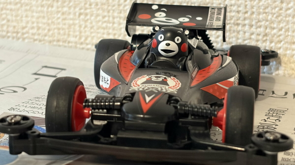 大人が熱中するミニ四駆　新聞社員37歳25年後の復帰