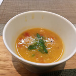 のんきぃ - 豆のスープカレー。さらさらスパイシー。