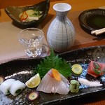 いちごいちえ - 造り3種盛りと日本酒