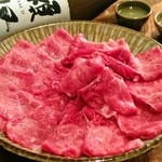 酒家 魚肉菜 虹晴れ - 6000コースの和牛すき焼き。霜降りの佐賀牛です。