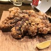 旨唐揚げと居酒メシ ミライザカ - 料理写真:骨付きモモ一本グローブ揚げ