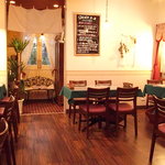 ティーズ・セルカジェ - 