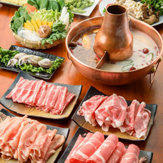 無添加・自家製火鍋スープ使用｜体想いの薬膳火鍋