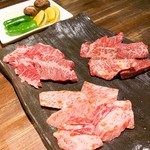 Yakiniku Dokoro Warabi - 