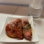 昼呑み処 酒恋 - 辛味ボロニアポークソーセージ