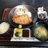 やまや旅館 - 料理写真:とんかつ定食　１０００円