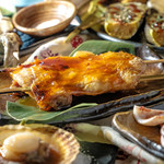 囲炉裏と地酒 大和乃山賊 - メイン写真: