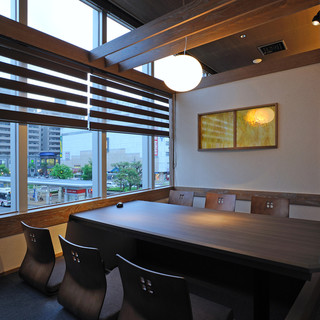 可以悠闲自在地享受时光♪ 半个房间和独立的榻榻米包间