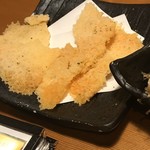 や台ずし - チーズせんべい