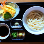 えび天の釜揚げうどん