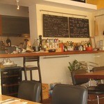 Bosom - 軽快な雰囲気のインテリア