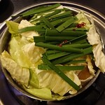 一級 - もつ鍋(写真は二人前)