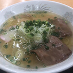 前沢サービスエリア（下り線）スナックコーナー - 牛タンゆず塩ラーメン　780円