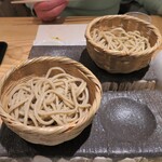 127723786 - 二産地の蕎麦のテイスティング　北海道新得町産と栃木県産はな蕎麦の食べ比べ