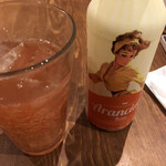 PIZZERIA CERCHIO - ブラッドオレンジのソーダ