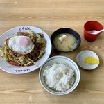 はちばん食堂 - 野菜炒め定食 770円