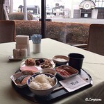 オーブ - 朝食バイキング