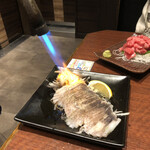 129582692 - スルメイカの炙り刺し