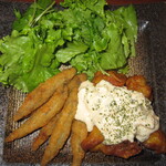 Yamauchi Nojo Tokushima Ekimae Ten - 2019年的“种子岛套餐”包含鹿儿岛的黄鳝炸和宫崎名物小鸡南蛮