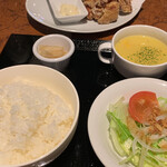 府中Ｄｉｎｉｎｇ＆Ｂａｒ　レストハウス - 