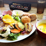 saredo Kafe & Dining Kyoto Ten - 