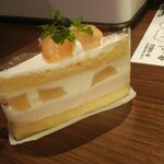 アンプチプー - 白桃のロワイヤル