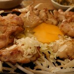 とり家ゑび寿 - 宮崎鶏のもも焼き定食にEgg in