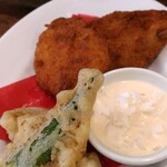 おばんざいバル マンマ - 税別980円の揚げ物ランチ