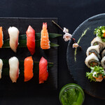 ショウズ スシバー＆ダイニング - 