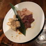 黒毛和牛と生牛タンが旨い店 焼肉炙家 - 