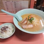 ローダン - 2020年12月　正油ラーメン大盛と半ライス（700円）