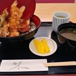 レストラン 秋月 - 特大海老天丼