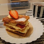 パティスリー グラ - 