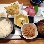 磨ゐ土 - ランチ。本日の定食。