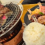 炭火焼肉スーパーホルモン - 