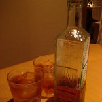 Shabu Shabu Onyasai Yonnichichi Shiritsubyoinmae Ten - ウーロン茶デカンタ（650円）