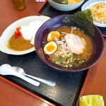 にんたまラーメン - プレミアム黒にんたまカレーセット@1030円