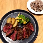 欧風食堂 タブリエ - 牛ハラミステーキと雑穀米