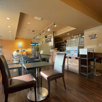 カフェ ベイス - 店内