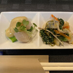 明松 - お通し。
            （ホタテとアスパラの酢味噌和え ＆ 菜の花ニシン）