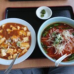 秀味軒 - 麻婆豆腐丼と台湾ラーメンセット