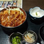 海鮮居酒屋 はなの舞  - ソースカツどん