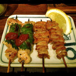 炭火焼鳥 一の坊 - 皮としそ巻き