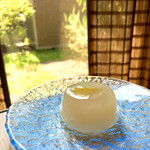 井桁屋菓子舗 - 甘夏水饅頭喉越しよくて美味しい