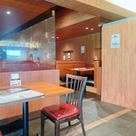 Grill & Curry Kakiyasu Expasa Ozaisho Ten - Interior