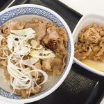 吉野家 - ネギ塩牛カルビ丼 肉だく