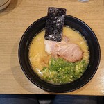 久留米ラーメン 初代 よかろうもん - ラーメン(2021.09)