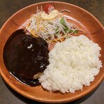 びっくりドンキー - 黒デミバーグデッシュのアップ